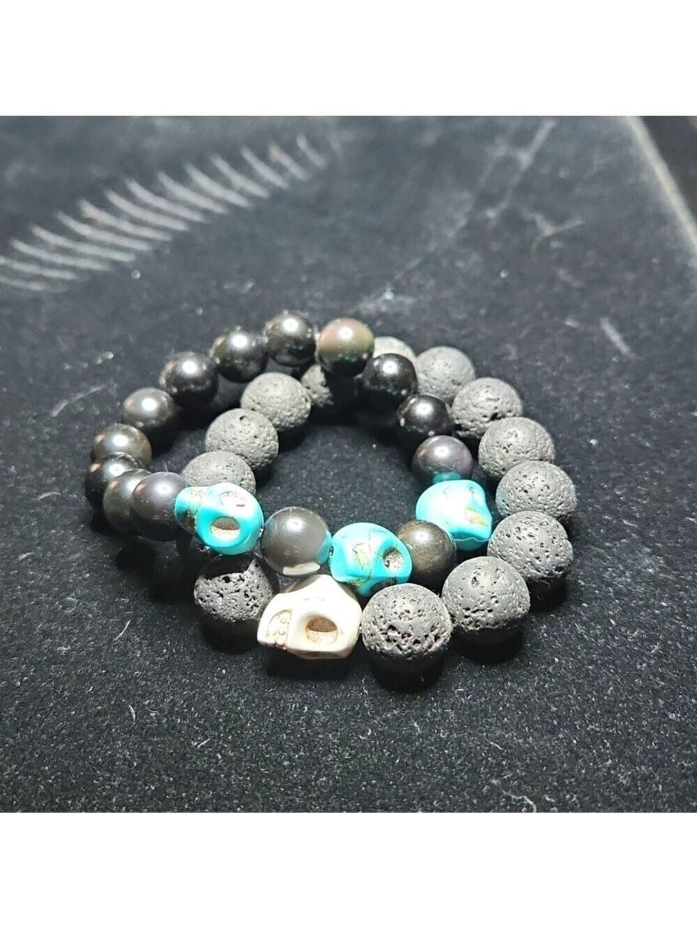 Skull bracelets - Picture 2 of 2